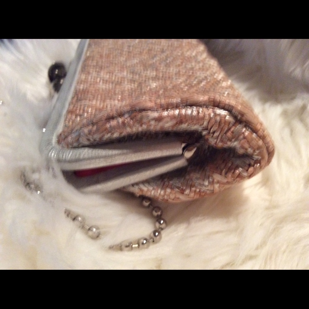 Purse - Picture 4 of 4